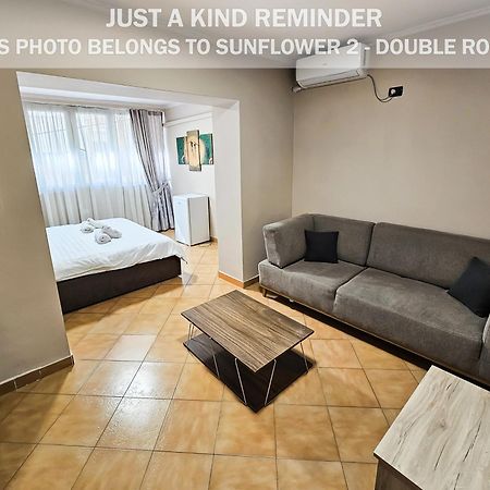 Sunflower Rooms Τίρανα Εξωτερικό φωτογραφία
