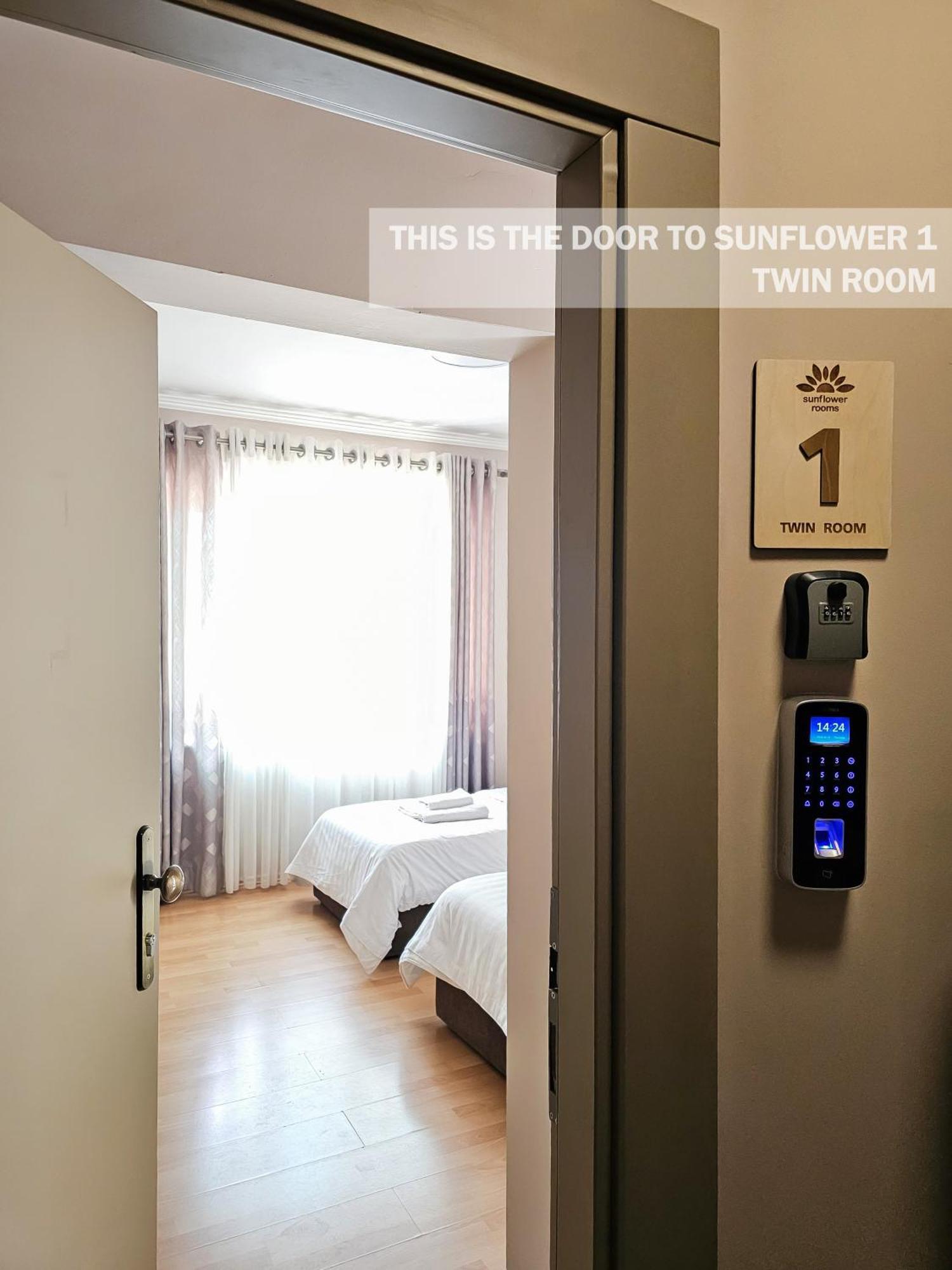Sunflower Rooms Τίρανα Εξωτερικό φωτογραφία