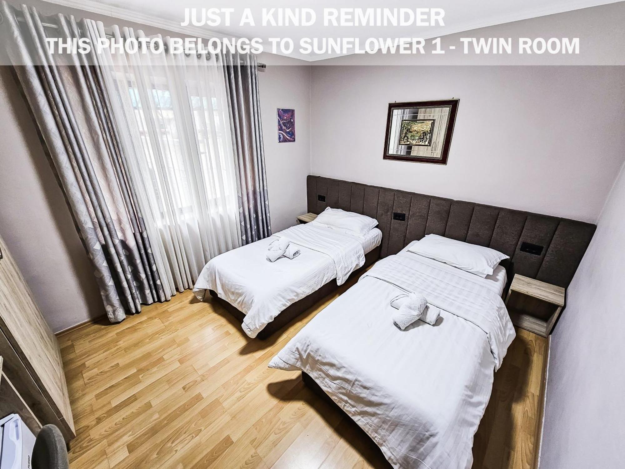 Sunflower Rooms Τίρανα Εξωτερικό φωτογραφία